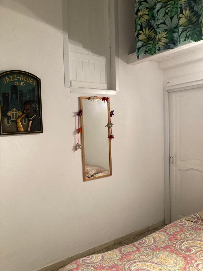 La Coccinelle Bed & Breakfast Nimes Exterior photo